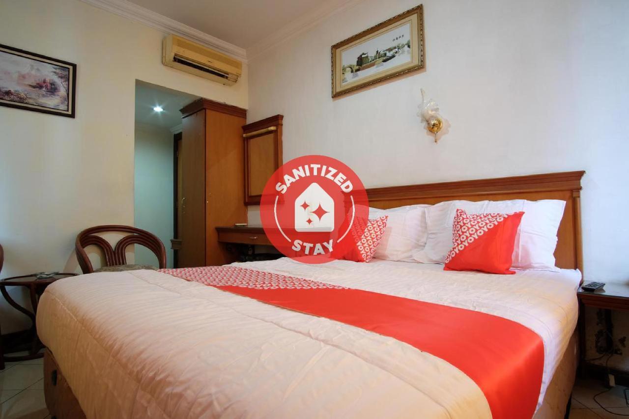 Oyo 487 Gajah Mada Hotel Medan Dış mekan fotoğraf