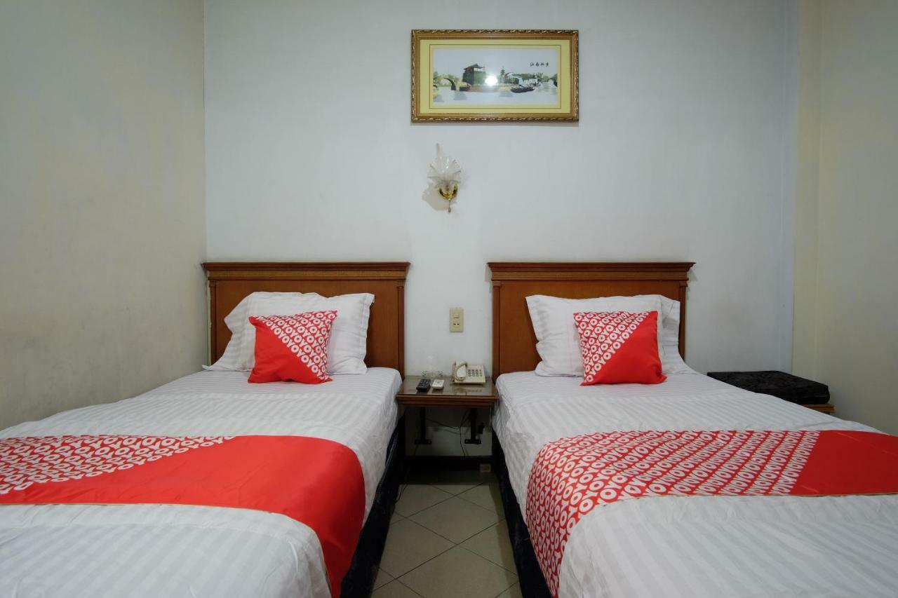 Oyo 487 Gajah Mada Hotel Medan Dış mekan fotoğraf