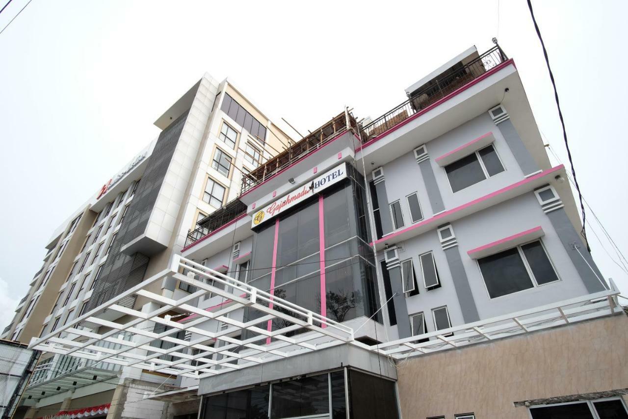 Oyo 487 Gajah Mada Hotel Medan Dış mekan fotoğraf